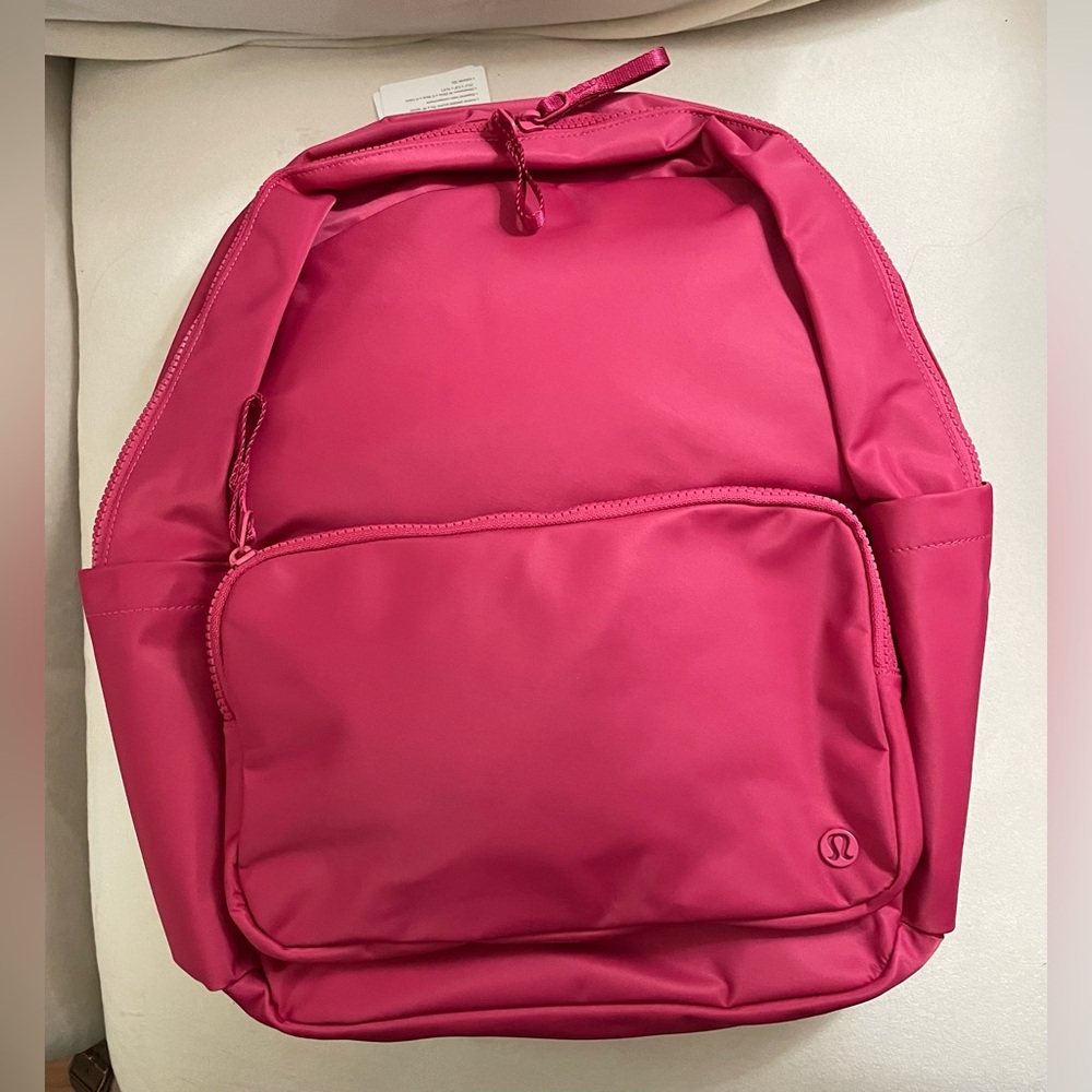 Lululemon NWT Everywhere Backpack 22L Tech Canvas Raspberry Coulis - Picture 4 of 8